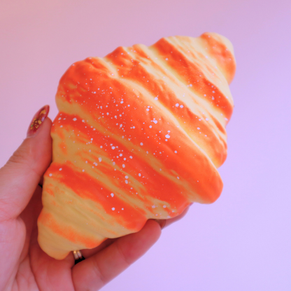 Squishy Bakery Croissant 17cm