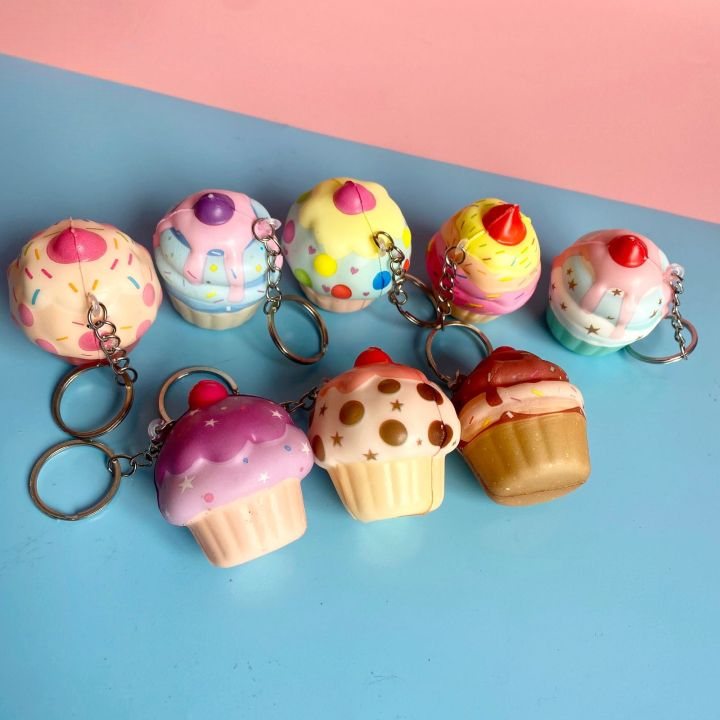 Squishy Keychain Cupcake