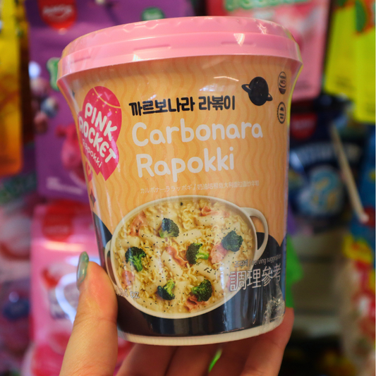 Pink Rocket Cup Carbonara Rapokki 140g (YOUNG POONG)