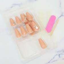 Press-On Nails Churun Magnet 24pcs (KAMIO)