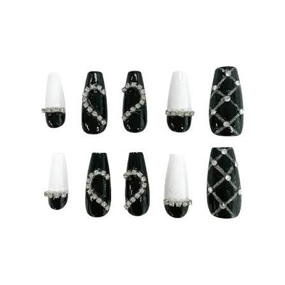 Press-On Nails Black Heart 24pcs (KAMIO)